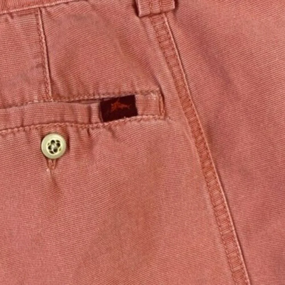 Tommy Bahama Cargo Shorts Men's Size 32 Belt Loops Relax Cotton Tencel Blend Red